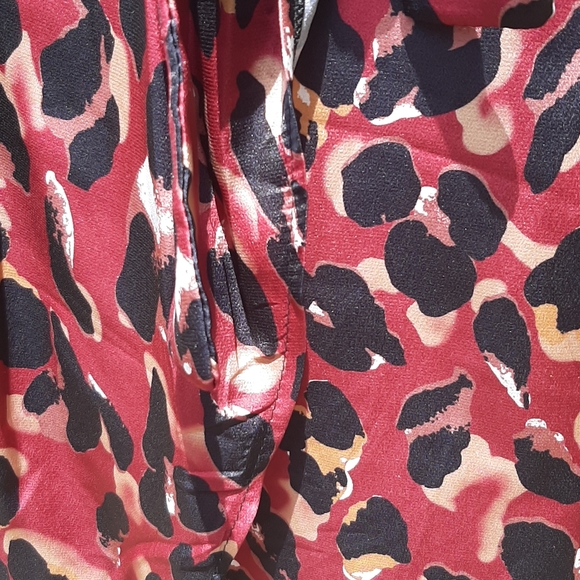 Leopard Print Wrap Skirt - Picture 6 of 6